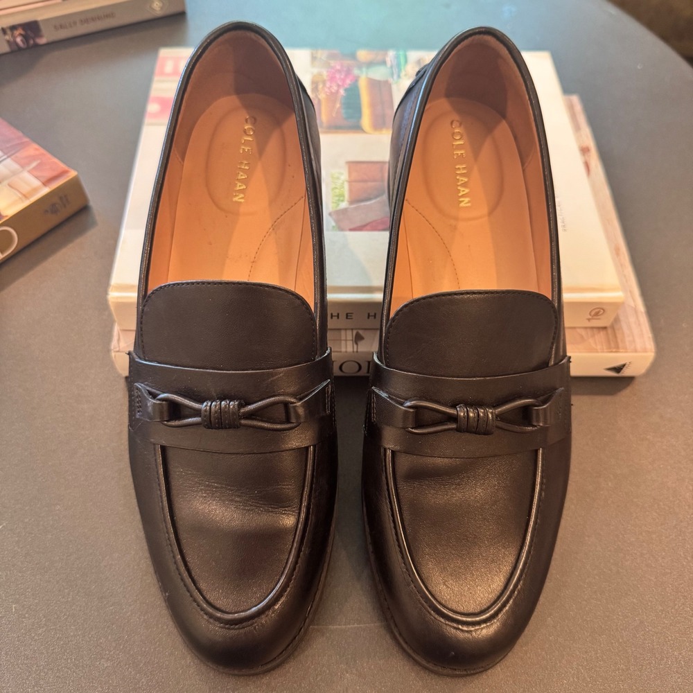 Cole Haan Grand 360 Black Leather Bow Loafers W33047 Womens 9B - Picture 2 of 8